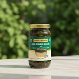 Betel leaves and rose petals with digestive herbs 